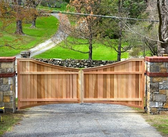 best gate repair Toluca Lake