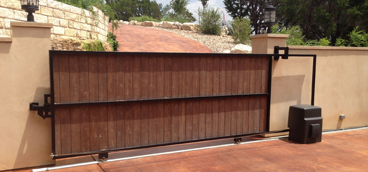 Sliding Gate Repair Service Toluca Lake